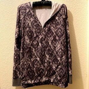 Columbia hooded long sleeve shirt